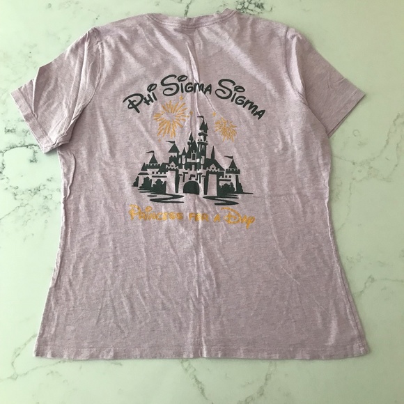 Phi Sigma Sigma Princess for a Day Castle Grey T Shirt - Picture 1 of 4